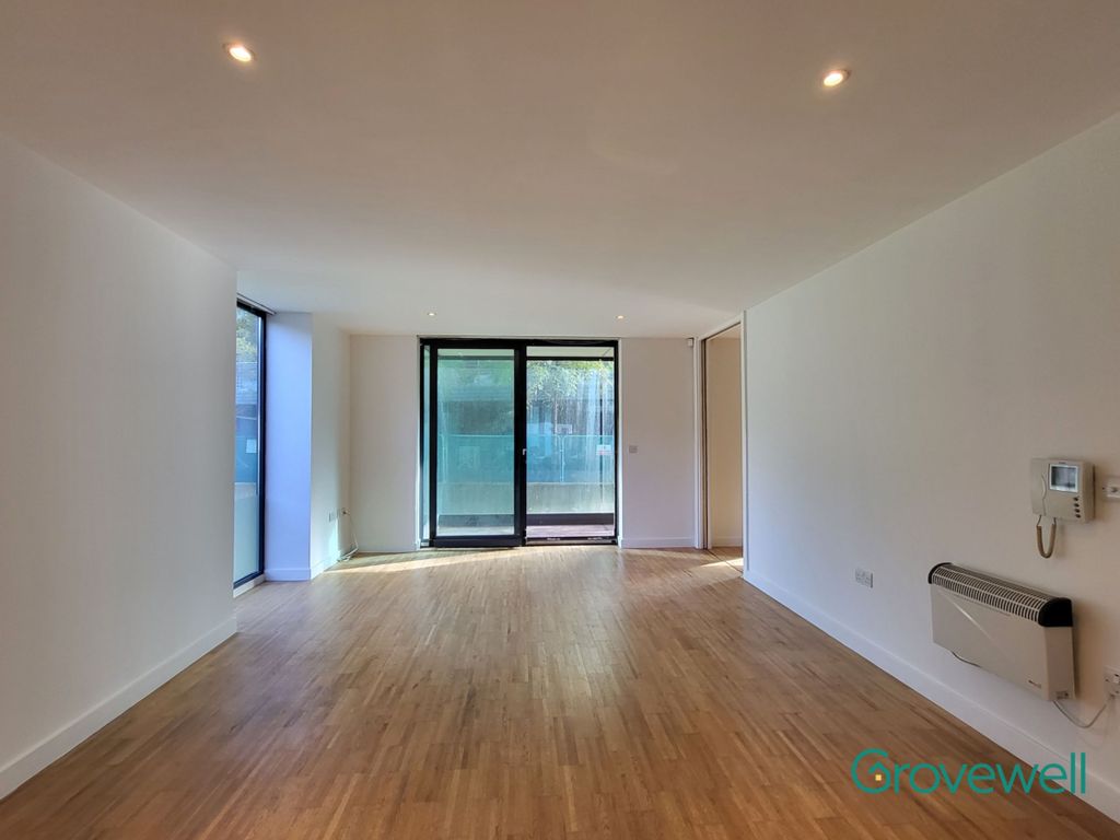 Property photo 2 of 24
