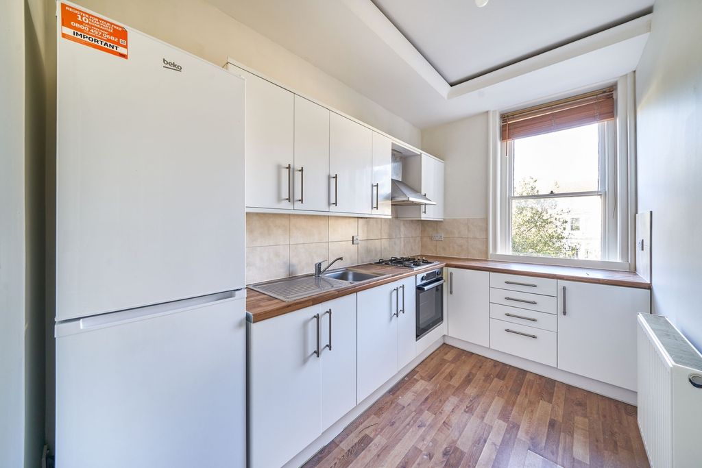 Property photo 1 of 12 Kitchen