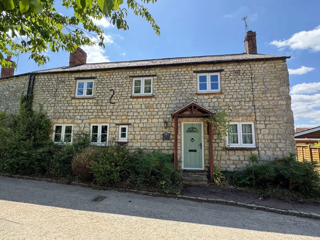 Property photo 1 of 14