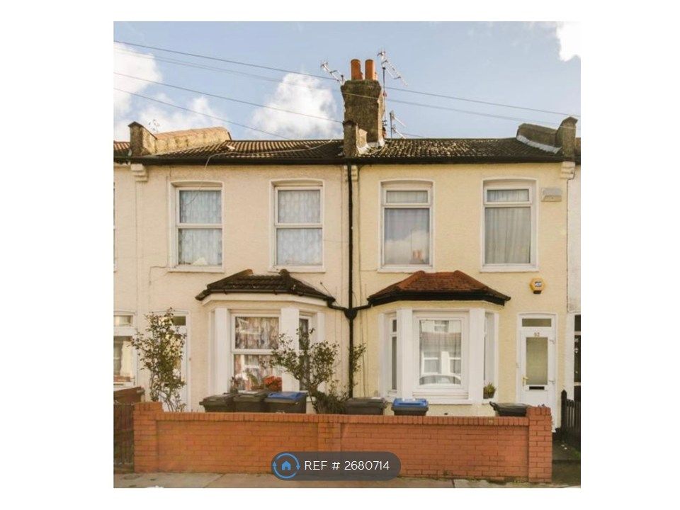 Property photo 1 of 12 Front View