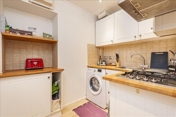 Property photo 2 of 10 Picture 2