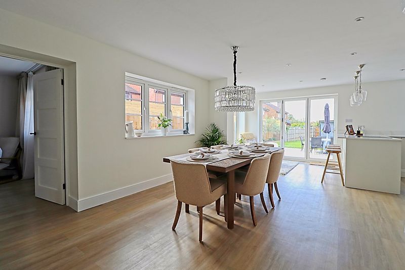 Property photo 3 of 27 Dining Area