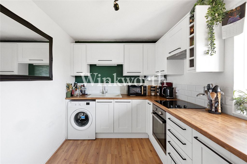 Property photo 2 of 10 Picture No. 02