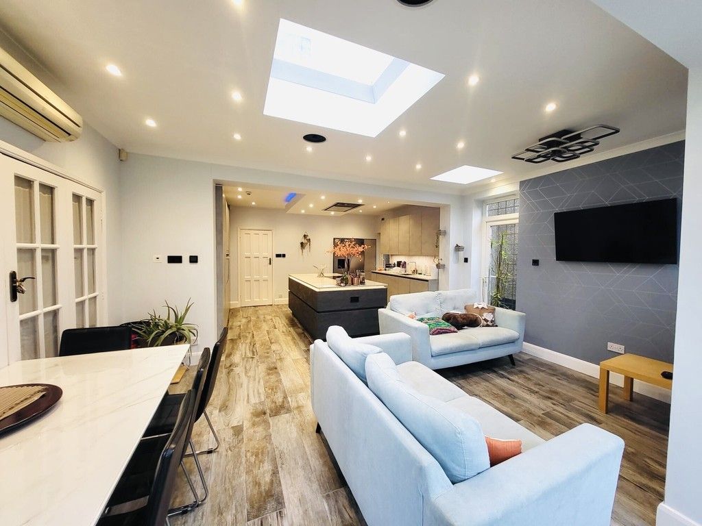 Additional image 7 of 5 bed detached house for saleHazel Gardens, Edgware HA8