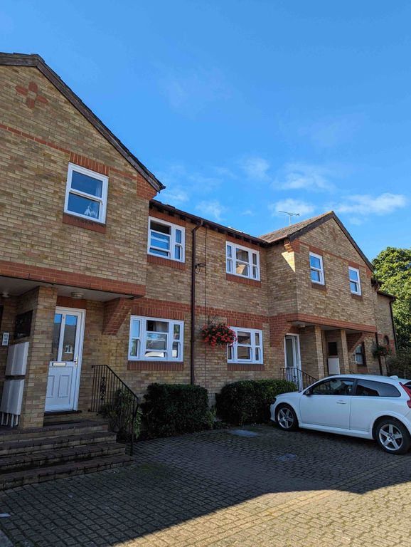 Property photo 1 of 2