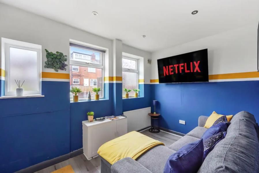 Property photo 1 of 10