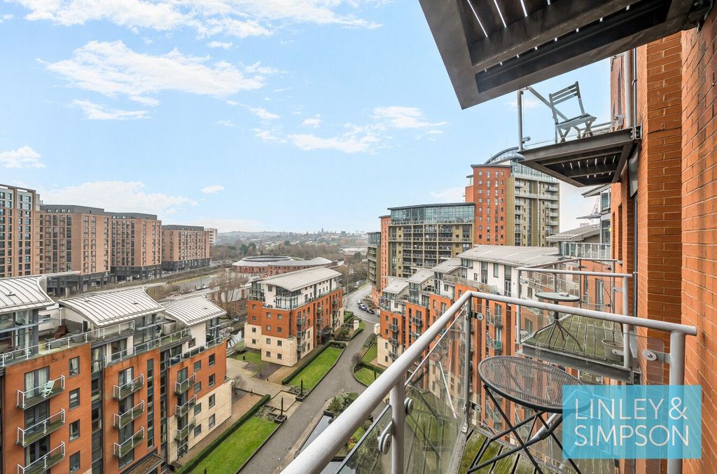 Property photo 3 of 10 Picture No. 05