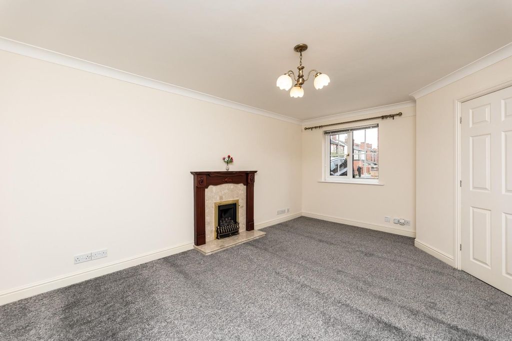 Property photo 2 of 16 5C5A6804.Jpg