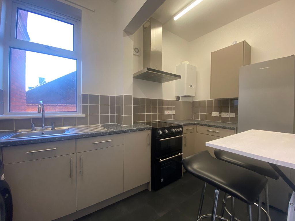 Property photo 2 of 9 Photo 7