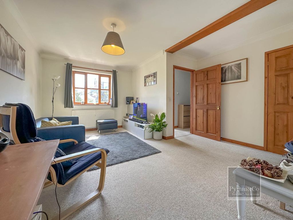 Property photo 3 of 24