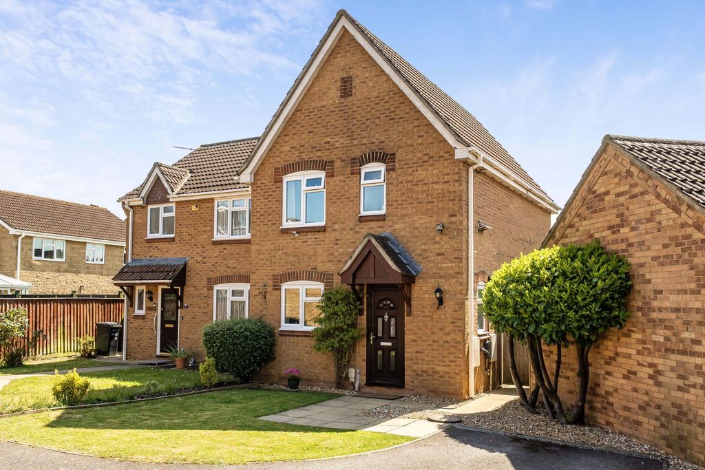 Property photo 1 of 17 1450969-1-69F23018d6226-Arw