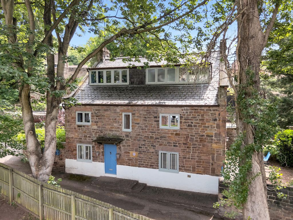 Property photo 1 of 27