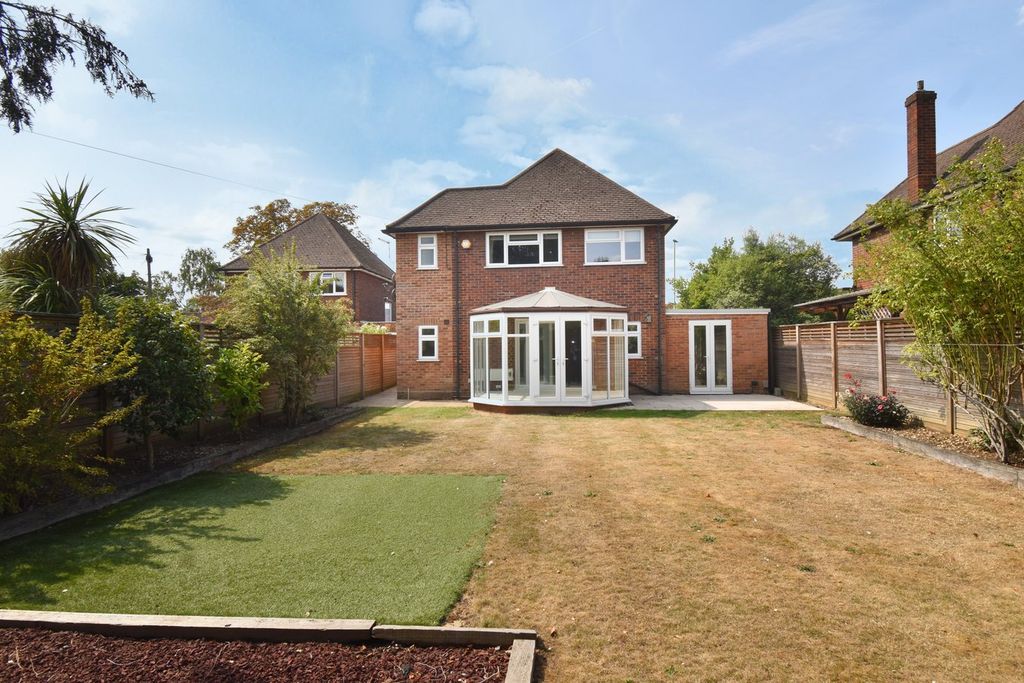 Property photo 2 of 19