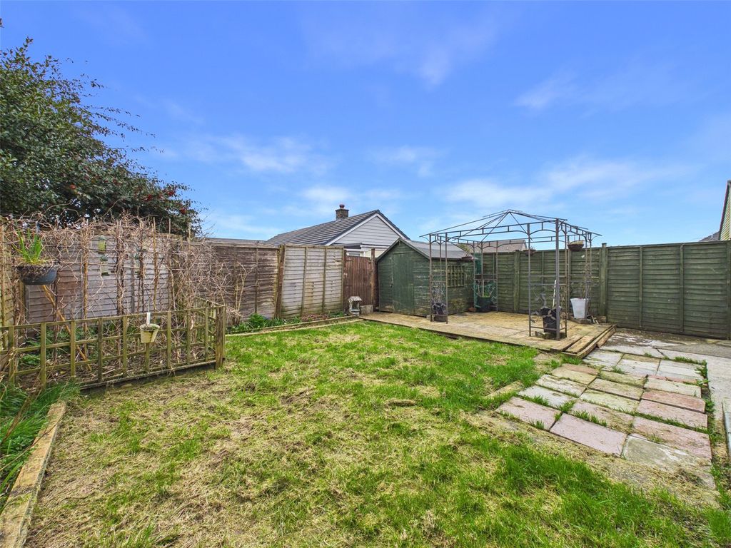 Property photo 2 of 16 Picture No. 19