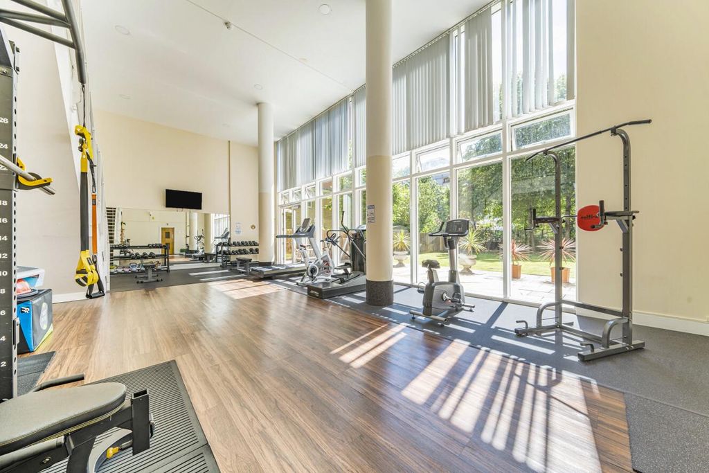 Property photo 3 of 14 Picture 3