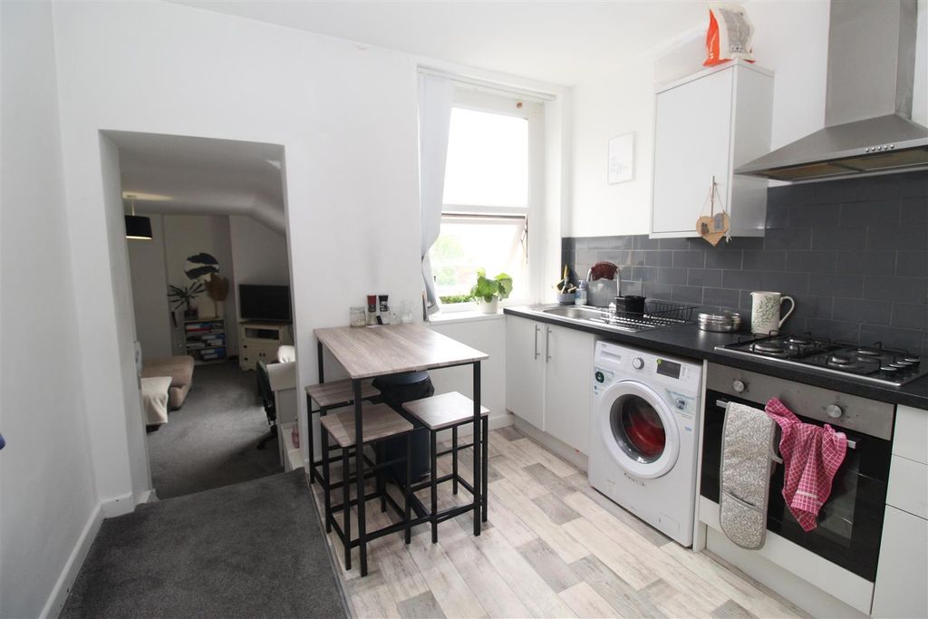 Property photo 1 of 11 Img_3973.Jpg