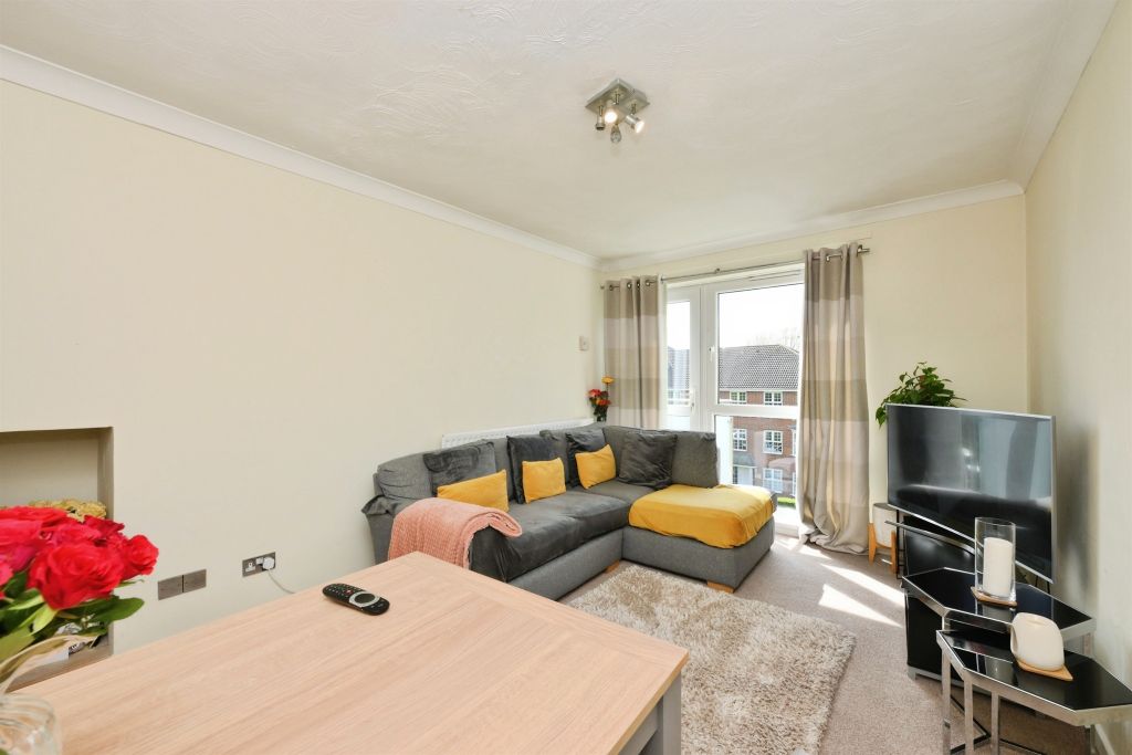 Property photo 3 of 17