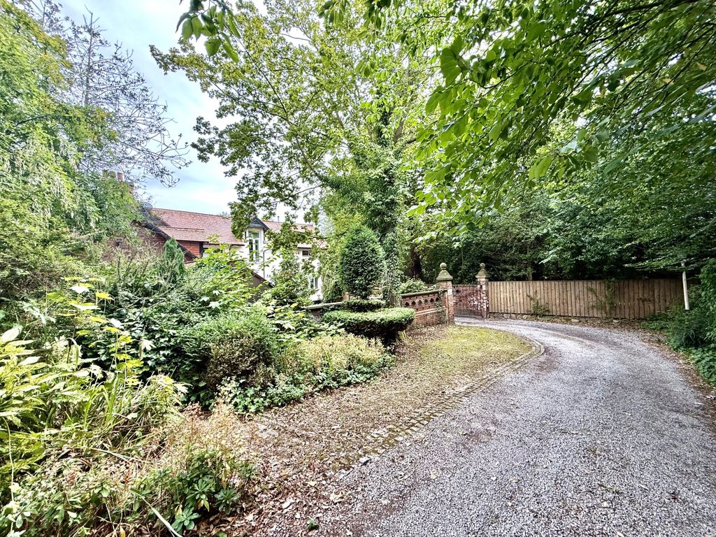 Property photo 3 of 30 Img_4328