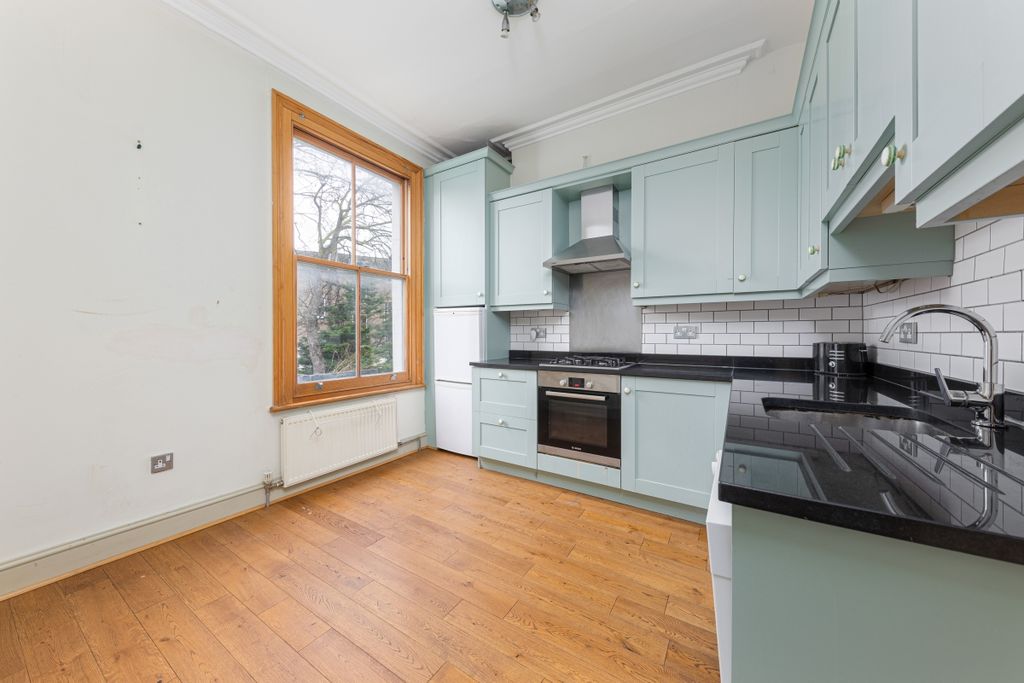 Property photo 3 of 7 Cleveland Road 8A...