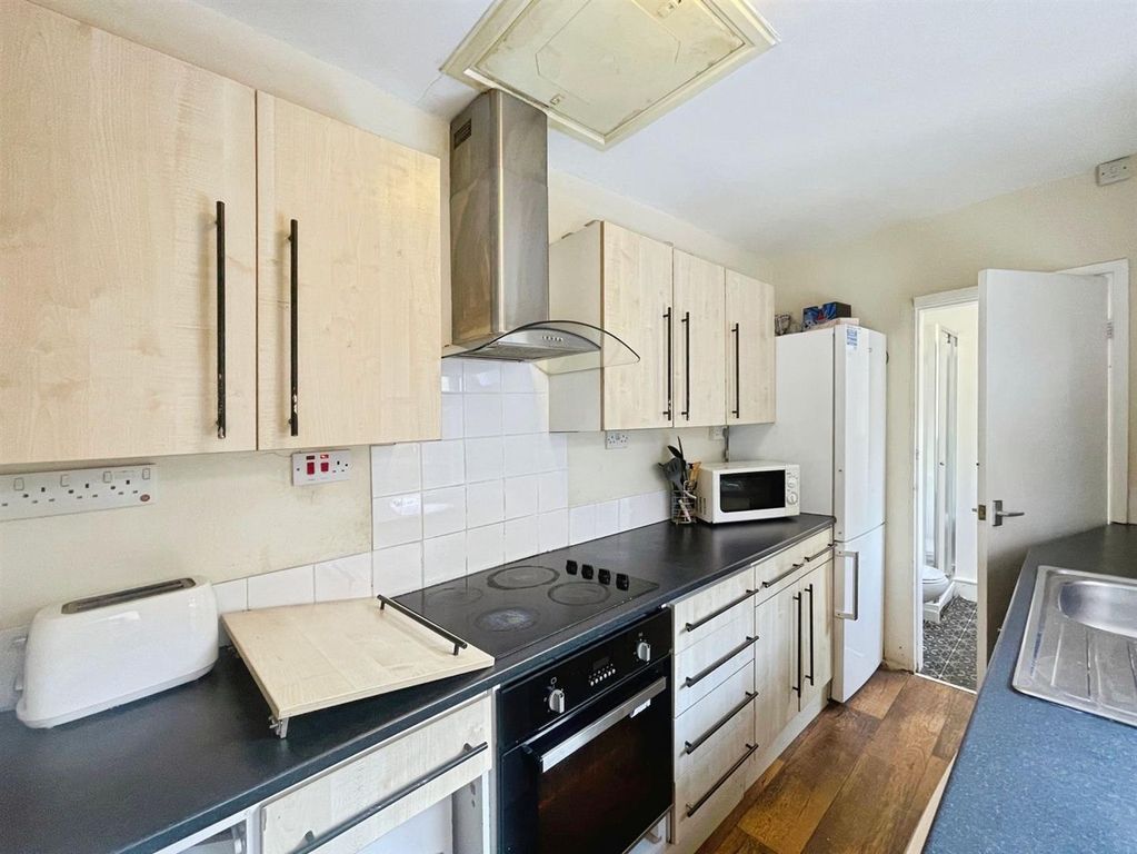 Property photo 3 of 20 70621Ede-0E34-4415-B85d-B80Fb2Befde7.Jpg