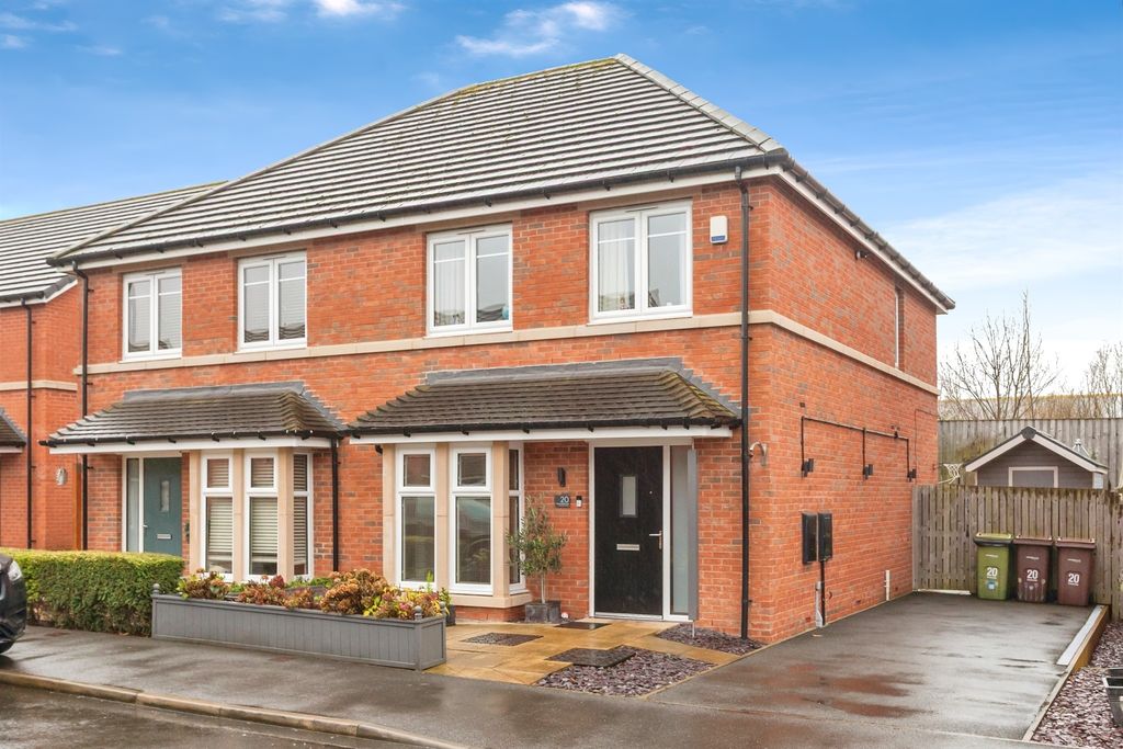 Property photo 1 of 16