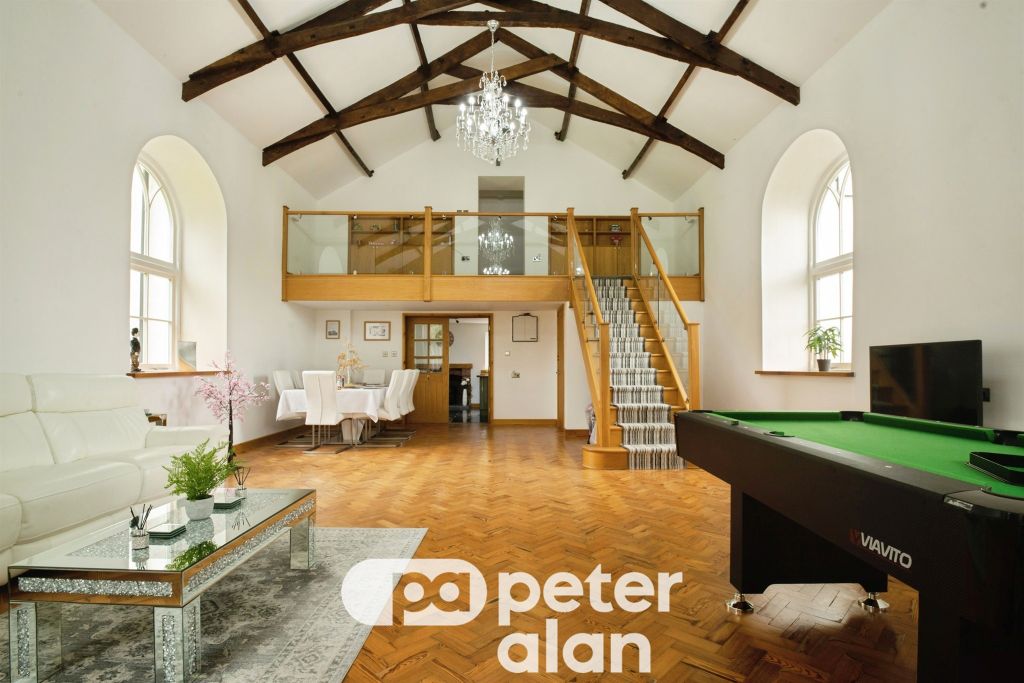 Property photo 3 of 27