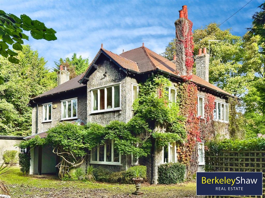 Property photo 1 of 45 30469Ebf--4949-B163-36394788Ac5F-55072-000008215C9