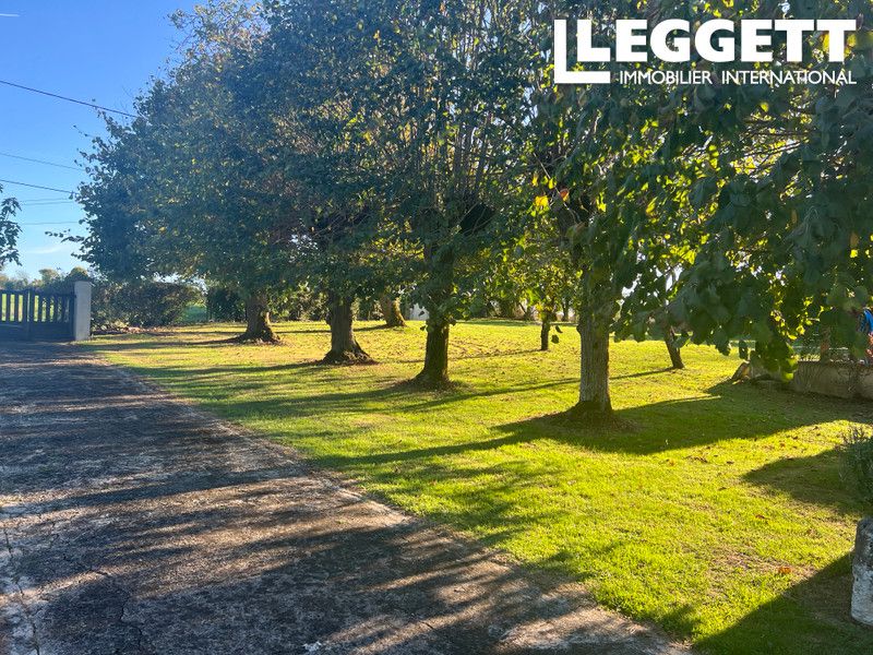 Property photo 2 of 10