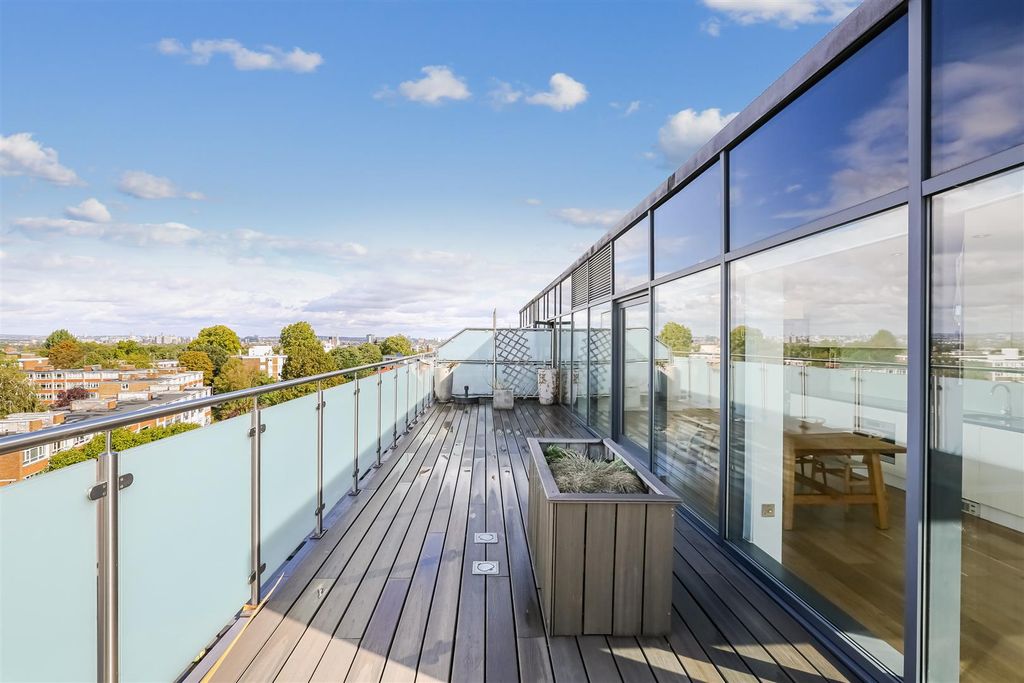 Property photo 1 of 11 Ach_0750.Jpg