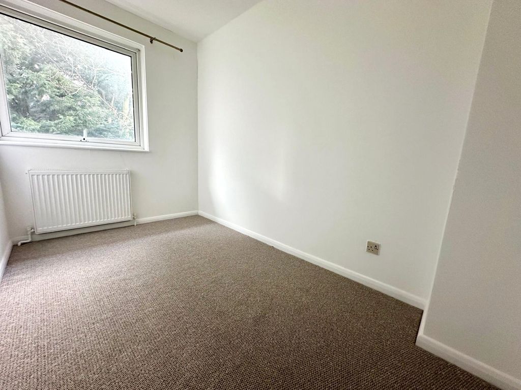 Property photo 2 of 10 Picture No. 08