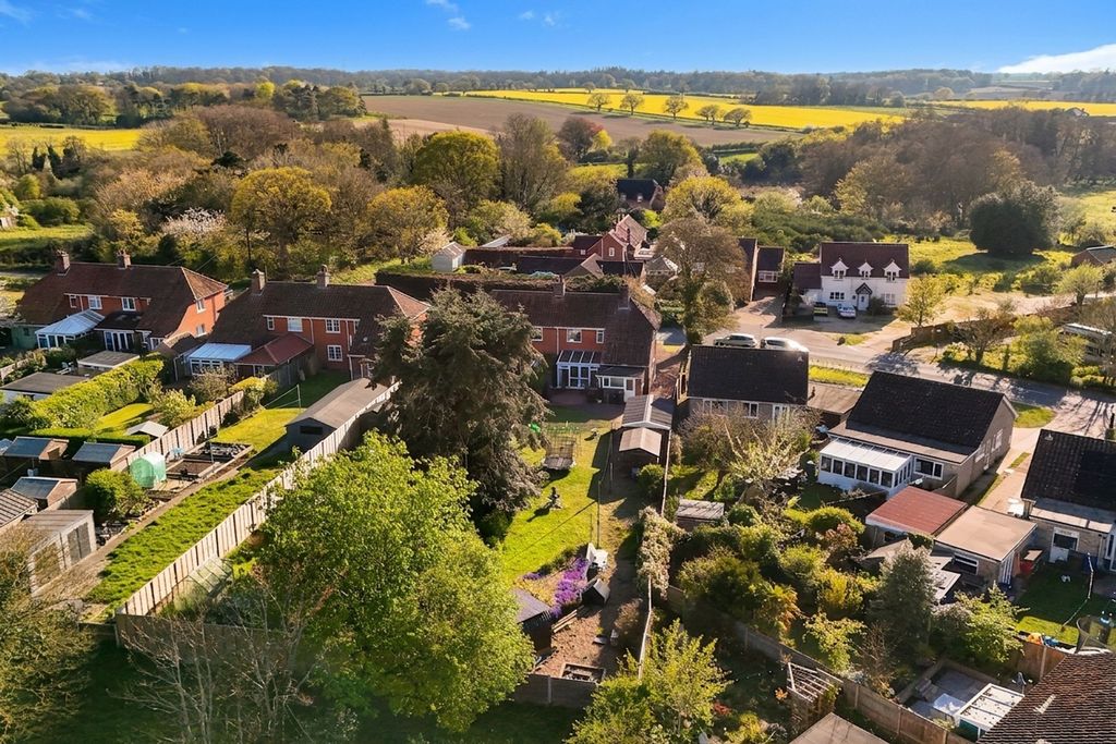 Property photo 3 of 20