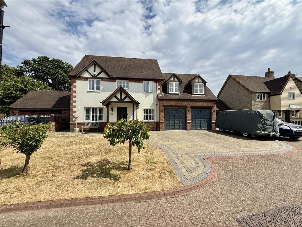 Property photo 2 of 15