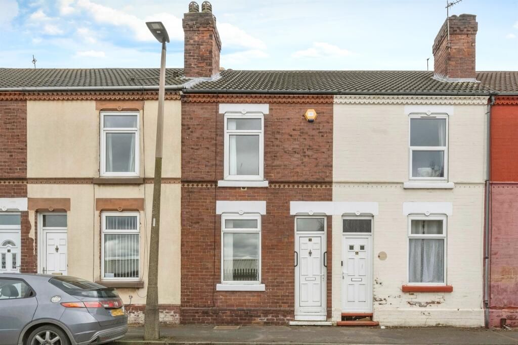 Property photo 1 of 11 Front