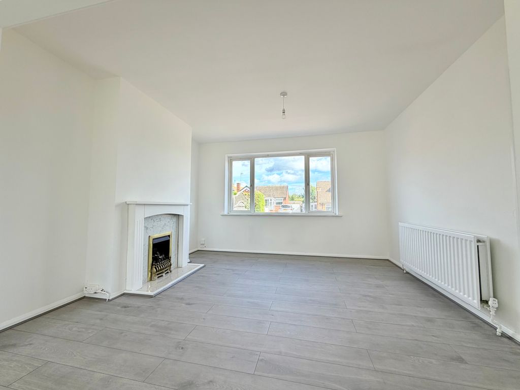 Property photo 3 of 16 Image