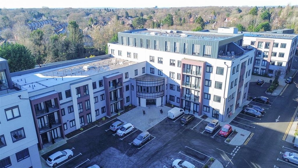 Property photo 1 of 11 Main Picture