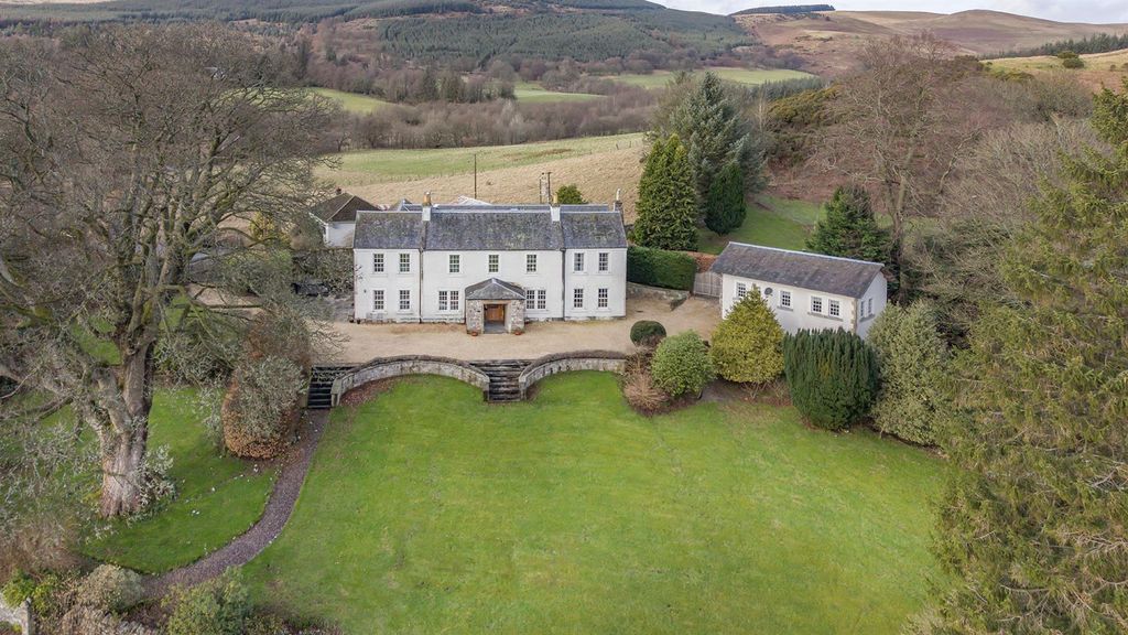 Property photo 1 of 69 Aerial View