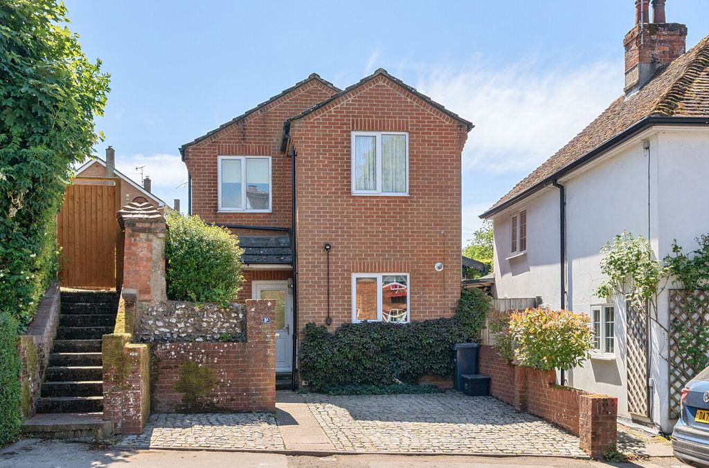 Property photo 1 of 15 1296354-29-682c77...