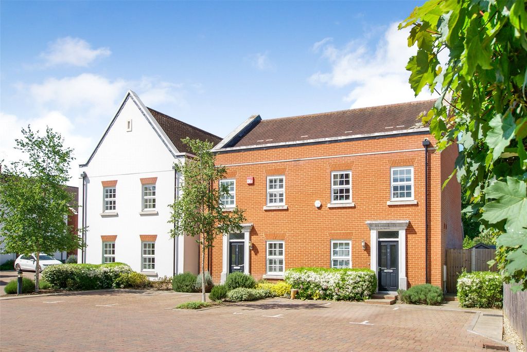 Property photo 2 of 17 Picture No. 30