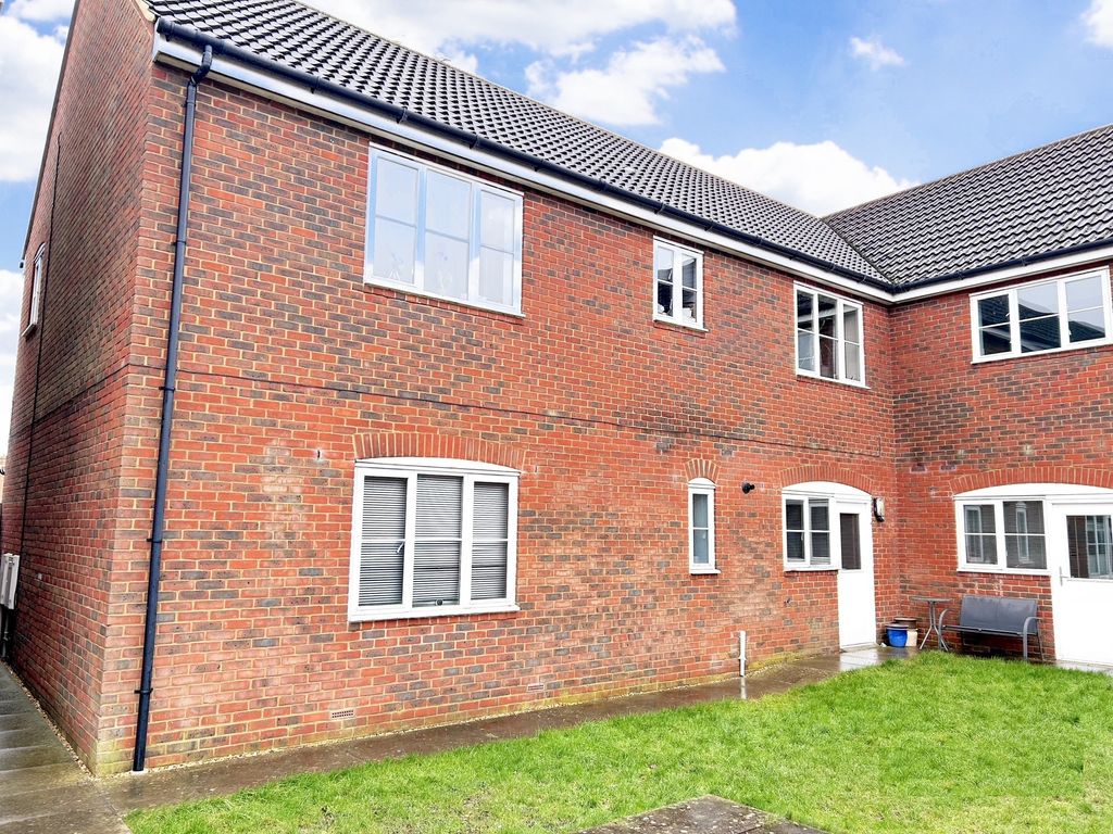 Property photo 3 of 3