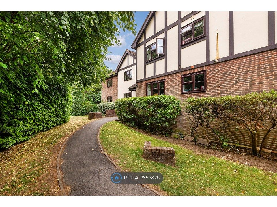 Property photo 2 of 14