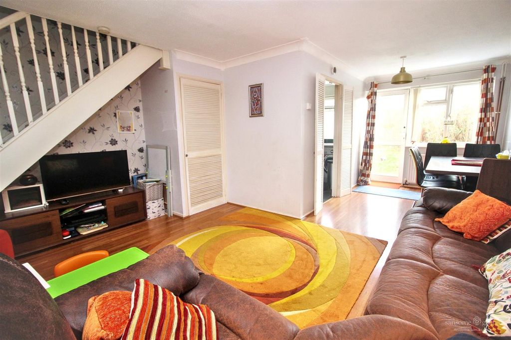 Property photo 2 of 18 Lounge/Dining Room