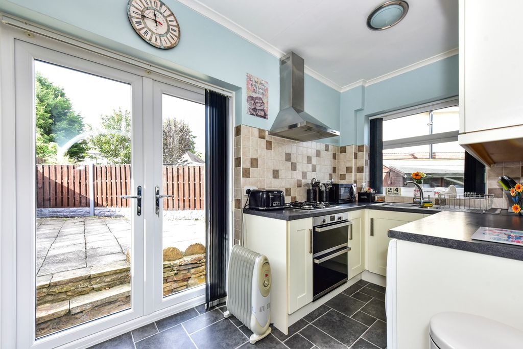 Property photo 2 of 20 Img_2465