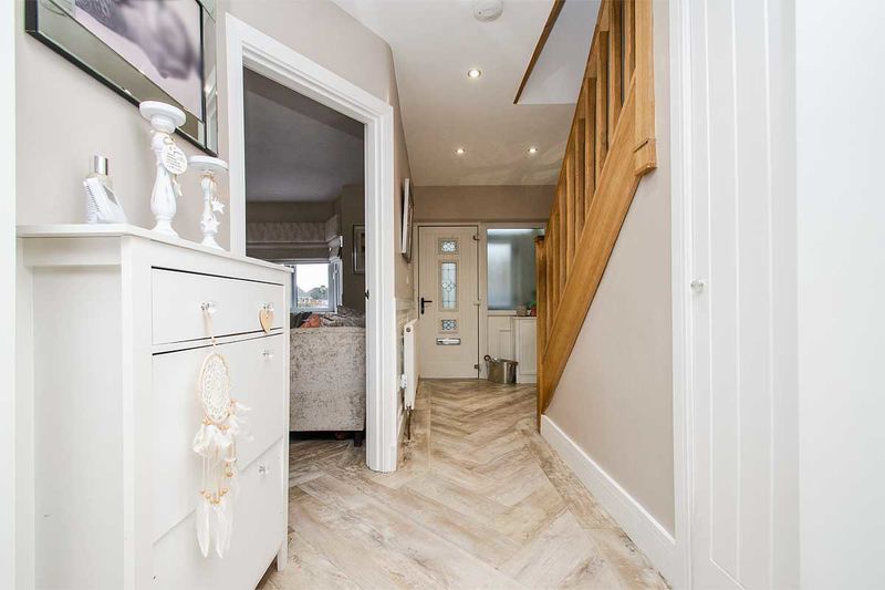 Property photo 3 of 19 Photo 3