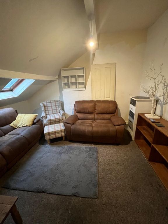 Property photo 2 of 2