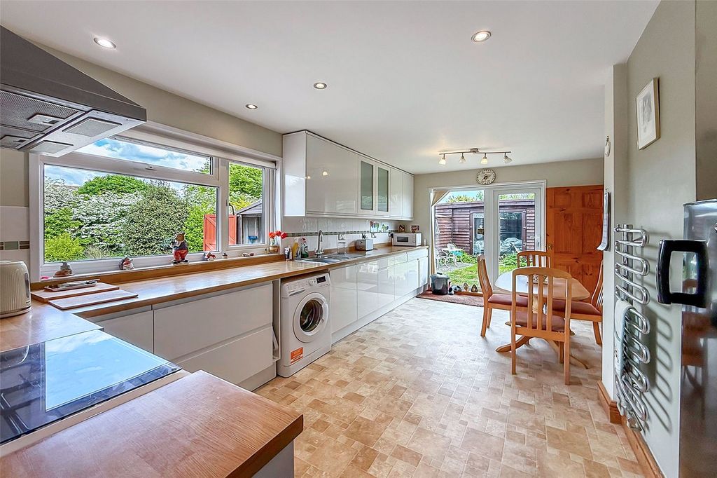 Property photo 3 of 22 Picture No. 15