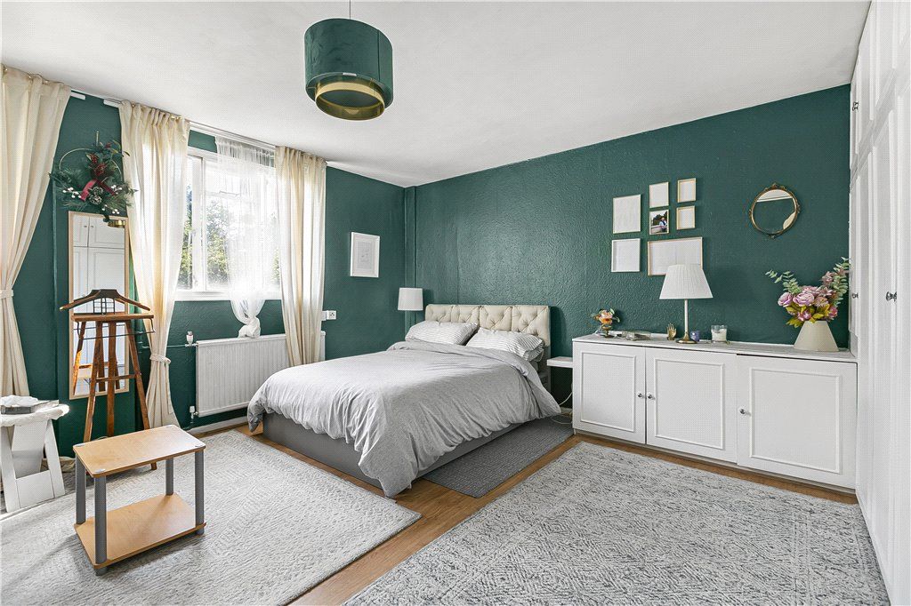 Property photo 1 of 7 Studio