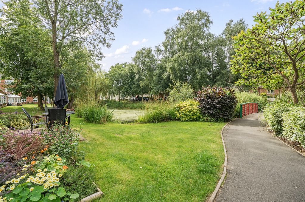 Property photo 3 of 12 Image