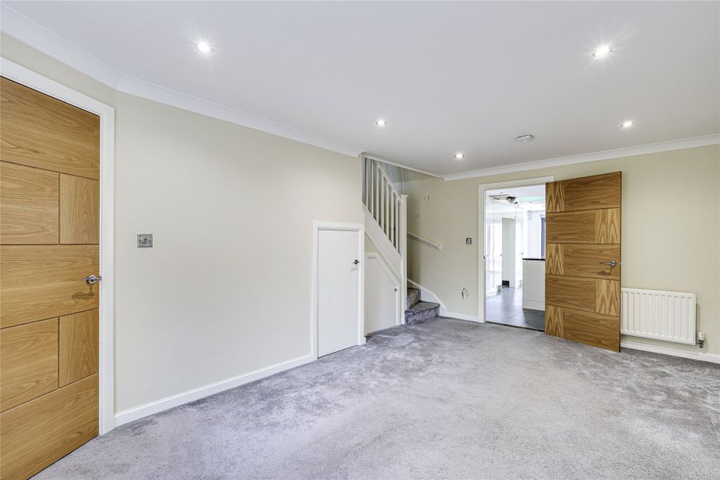 Property photo 2 of 13 Picture No. 02