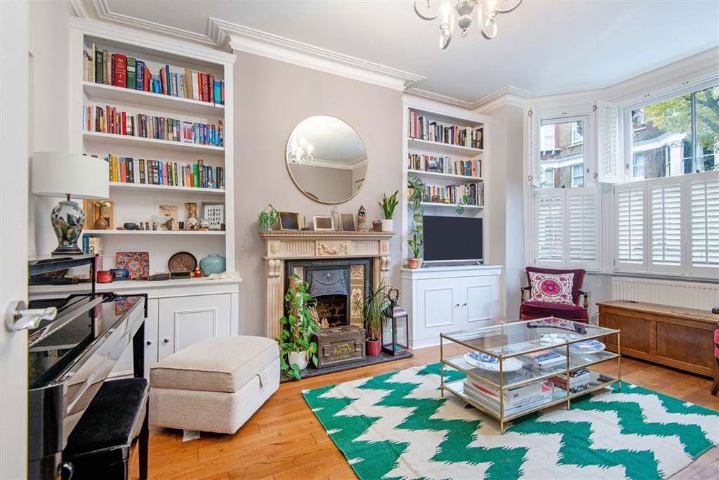 Property photo 2 of 7