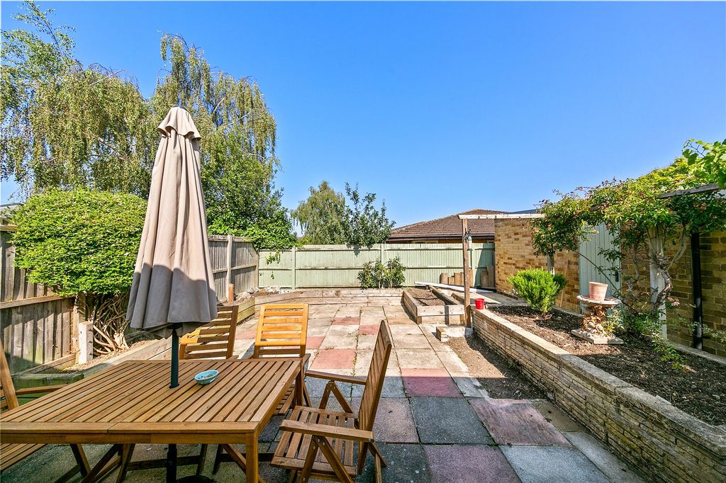 Property photo 2 of 15 Picture No. 04